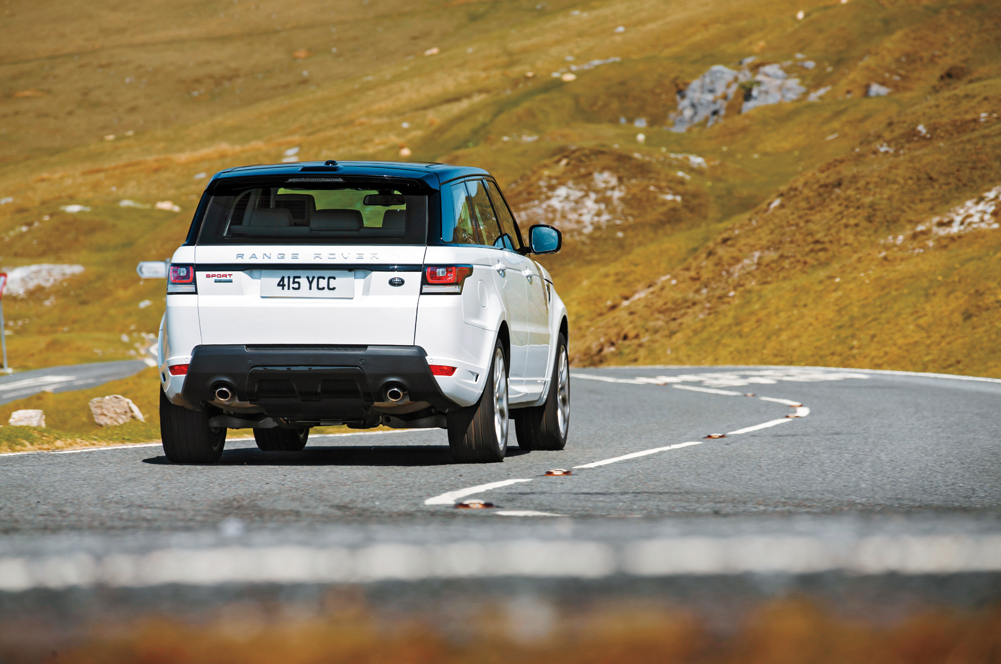 Тест драйв рендж ровер. Range Rover Sport 2014. Range Rover Sport 4.4 v8. Range Rover Sport 5.0. Range Rover Sport l320 глубина брода.